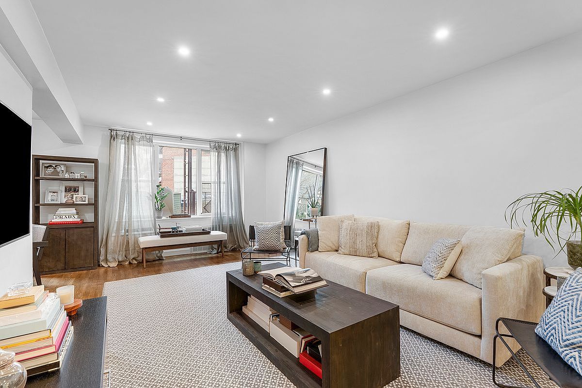 2390 Palisade Ave APT 2B Bronx, NY 10463 - Thumbnail 3