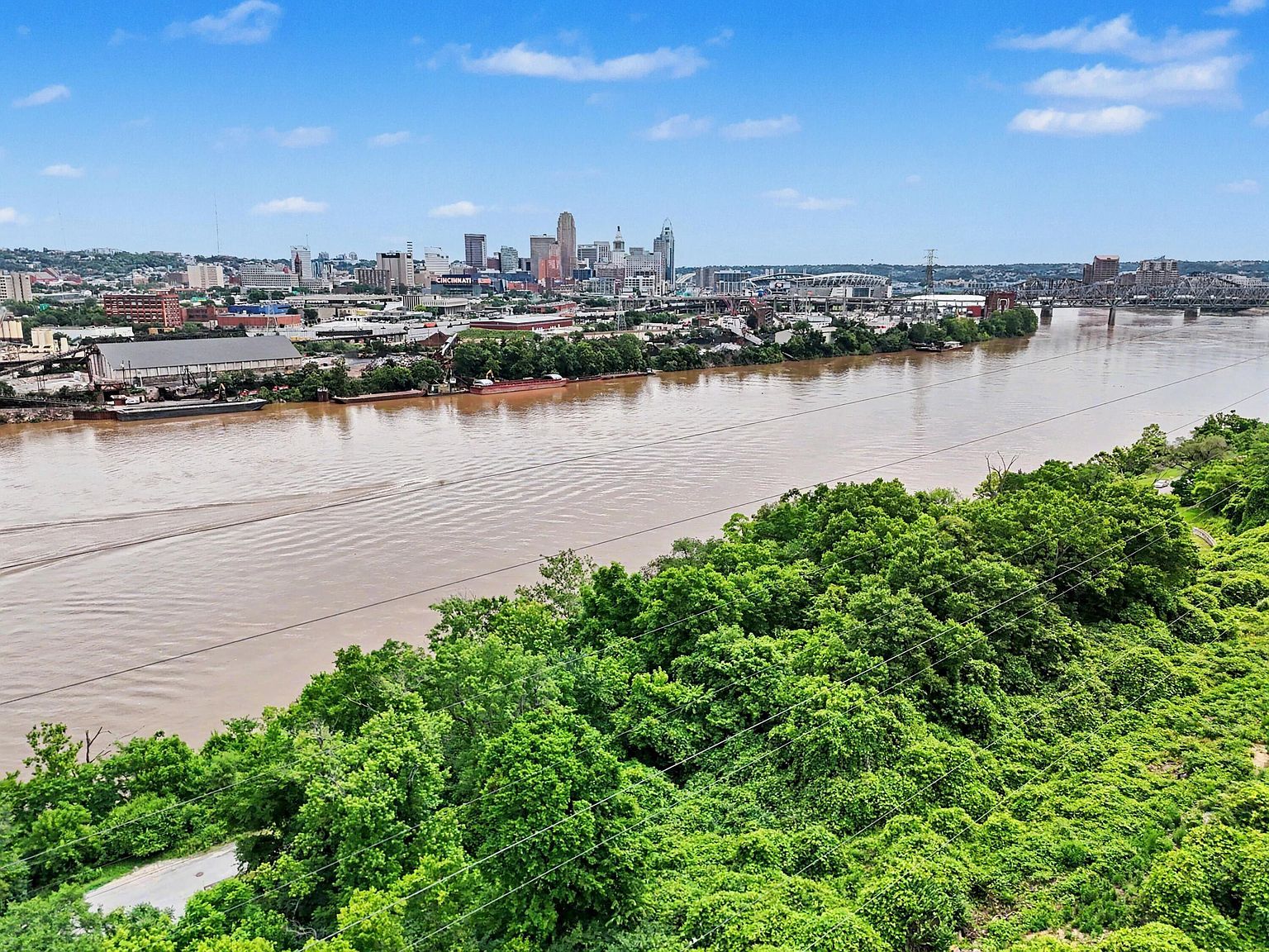90 River Rd Covington, KY 41016 - Thumbnail 3