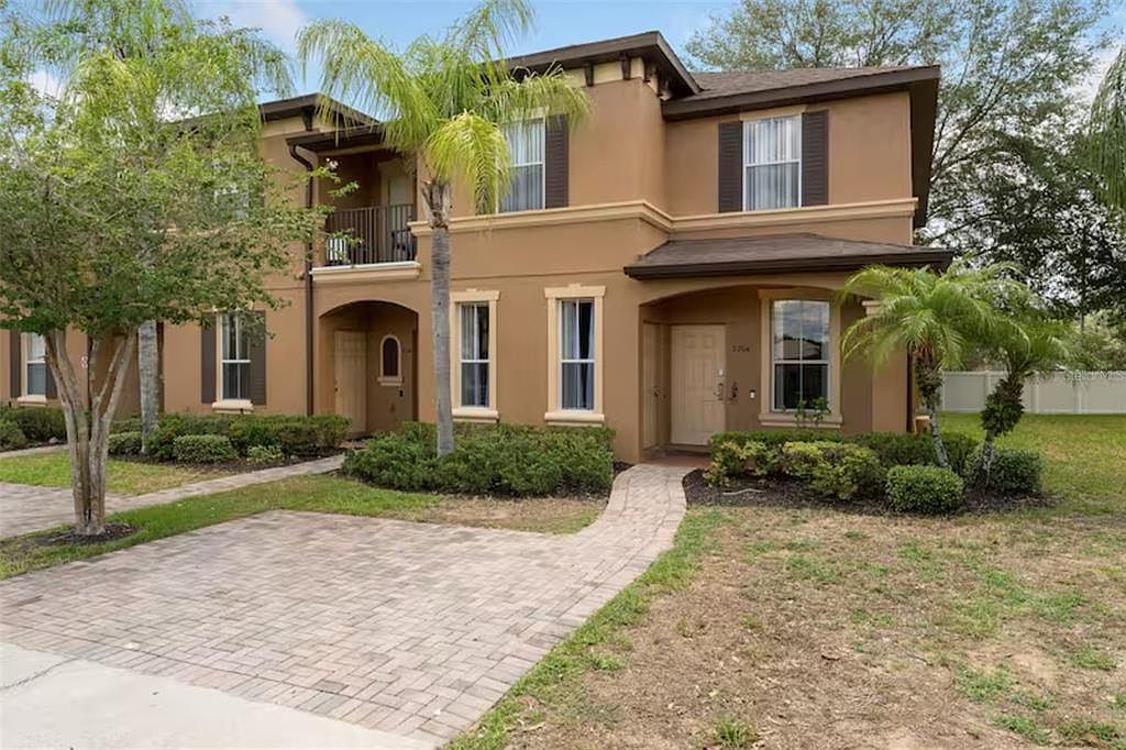 2204 Calabria Ave Davenport, FL 33897 - Thumbnail 3