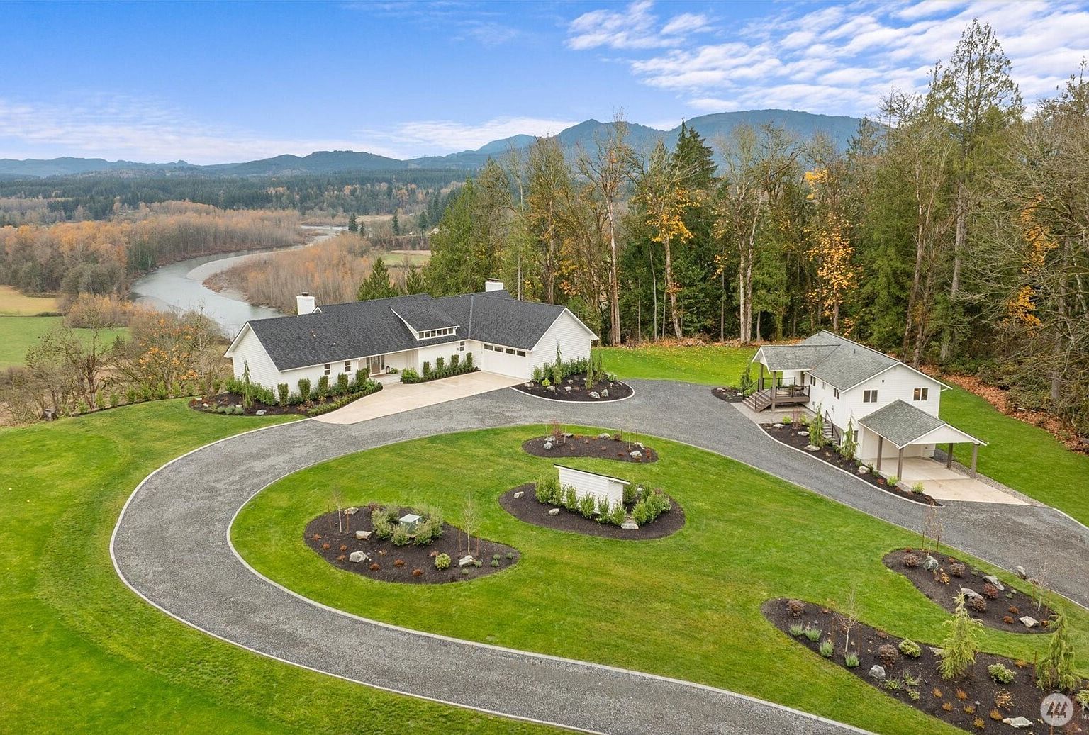 9813 Moran Rd Arlington, WA 98223 - Thumbnail 3