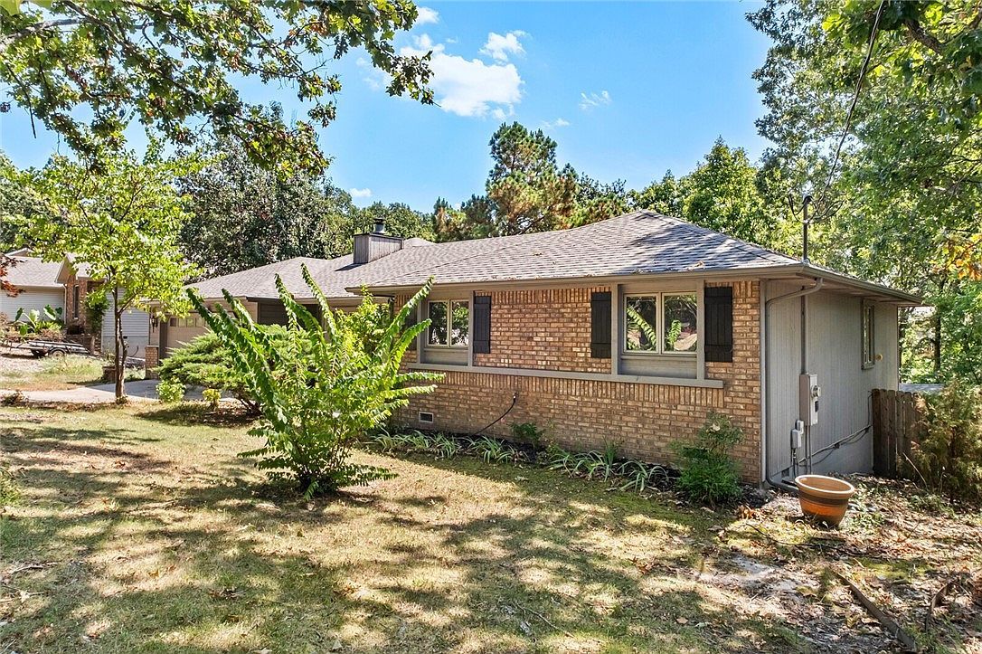 9 Farnham Dr Bella Vista, AR 72714 - Thumbnail 3