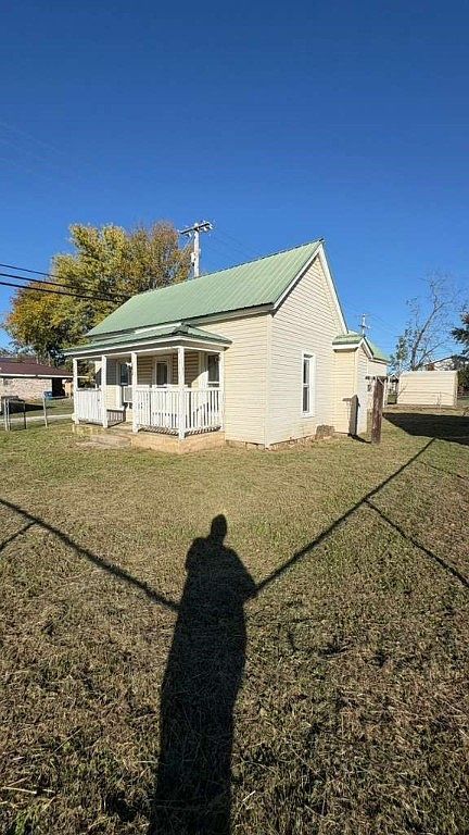 104 N Giles Ave Gentry, AR 72734 - Thumbnail 3