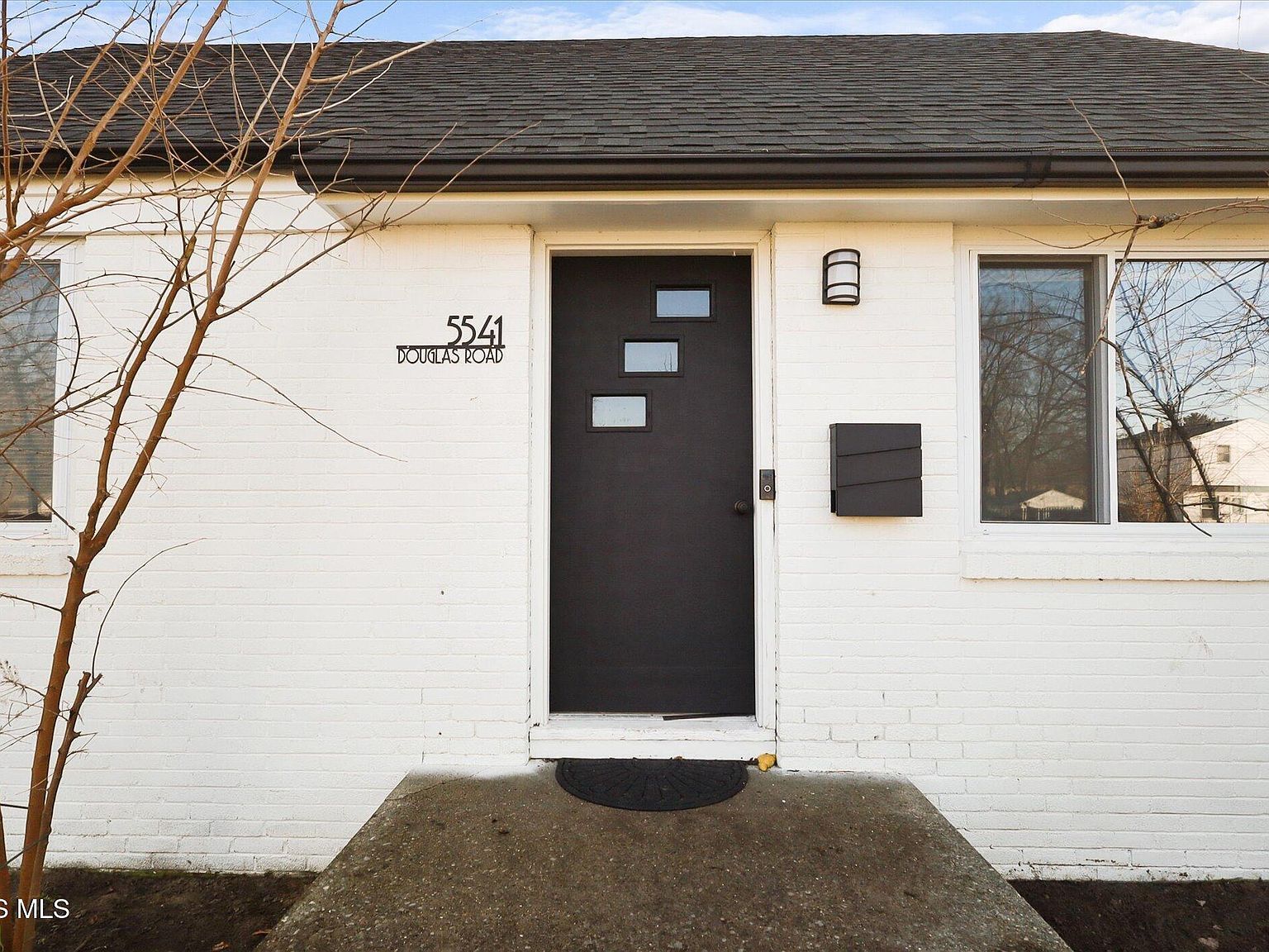 5541 Douglas Rd Toledo, OH 43613 - Thumbnail 3