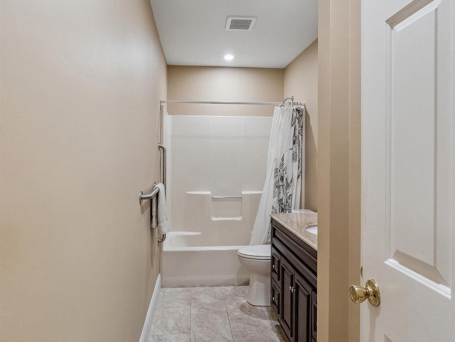 3 S Manning Ct Absecon, NJ 08205 - Thumbnail 3