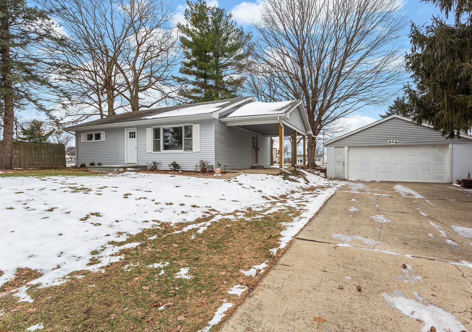 402 S Washington St Saybrook, IL 61770 - Thumbnail 3