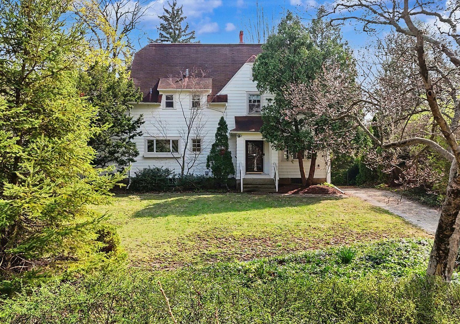 705 W Michigan Ave Urbana, IL 61801 - Thumbnail 3