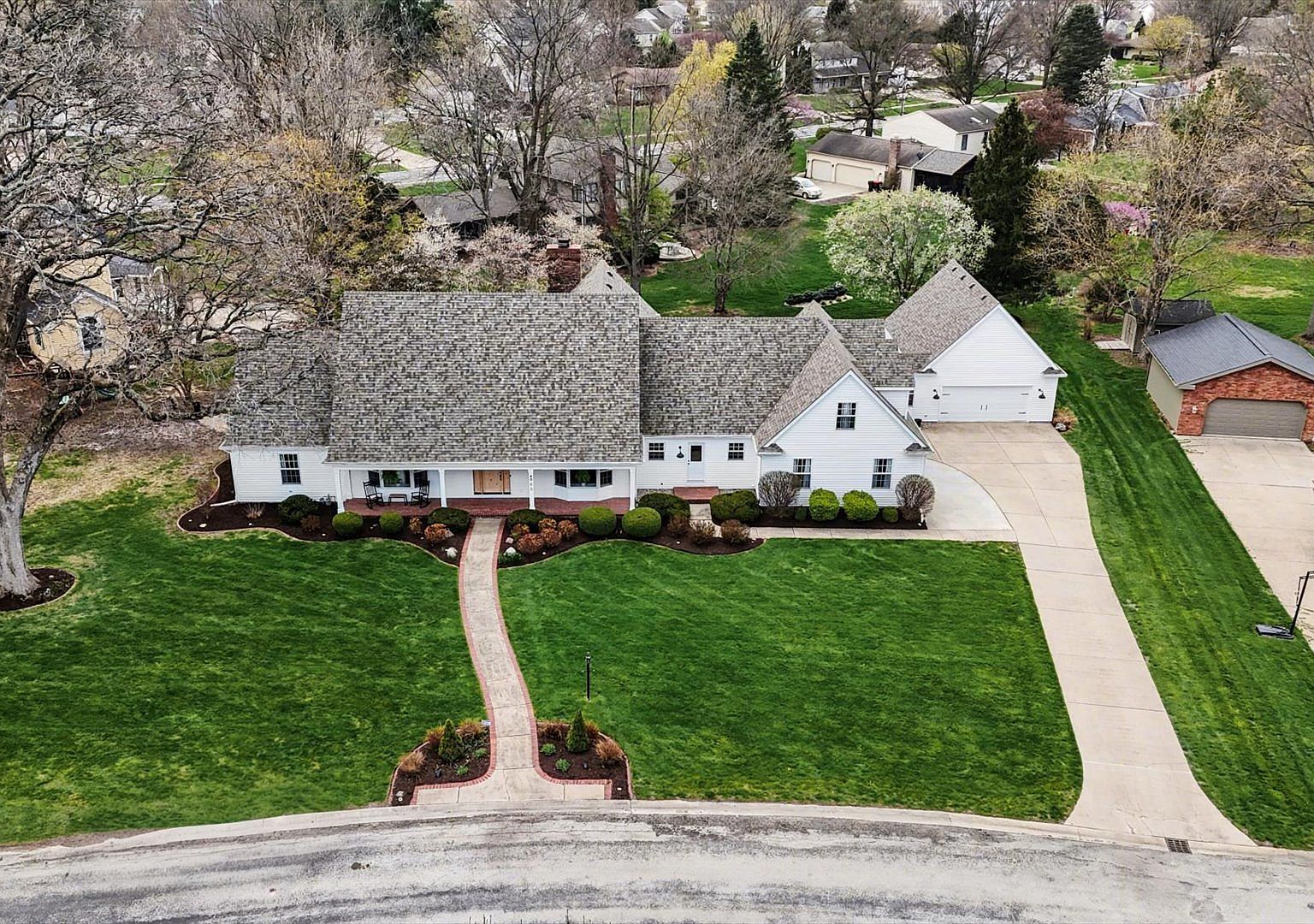 805 Deer Run Dr Mahomet, IL 61853 - Thumbnail 3