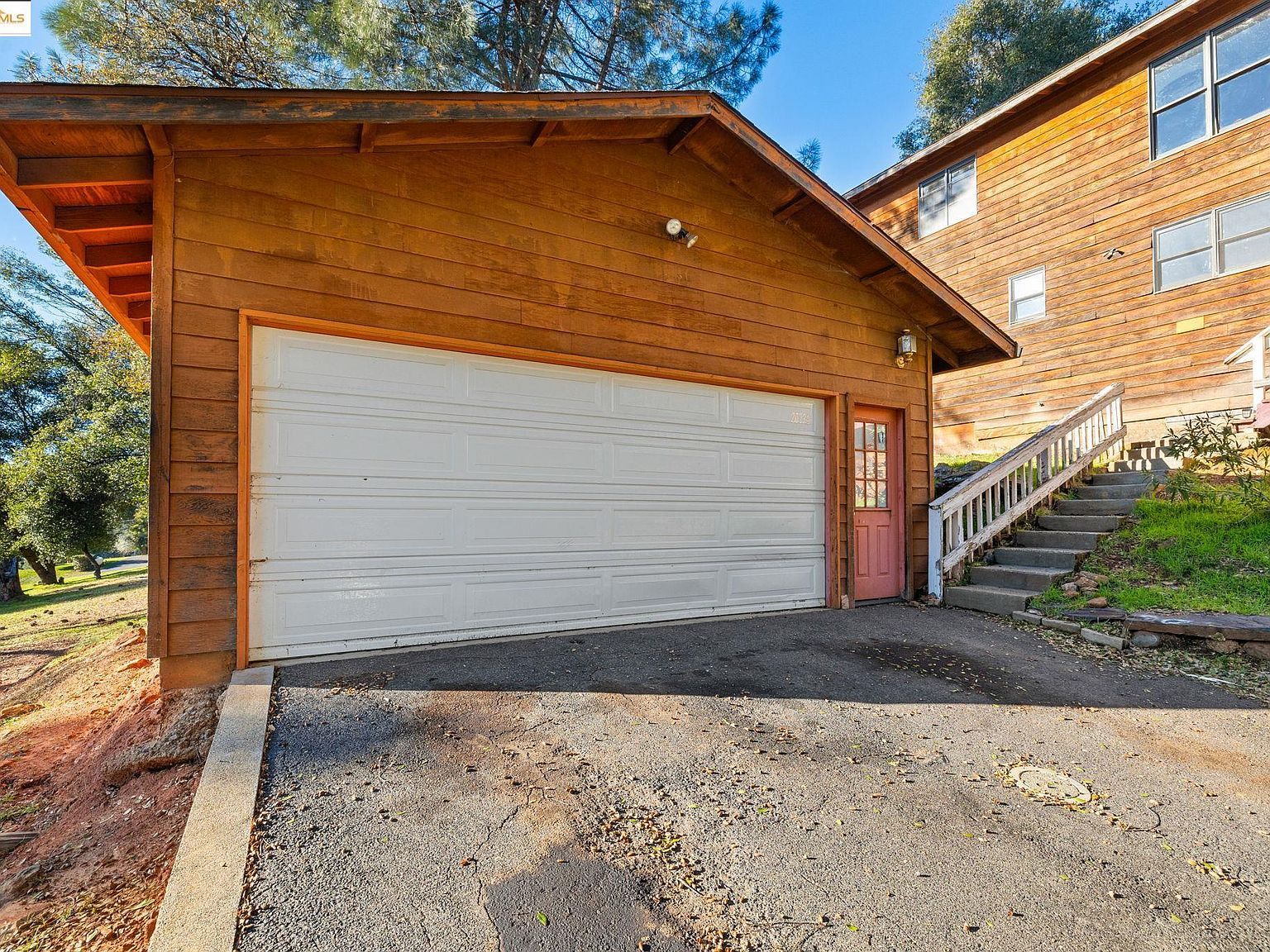 20734 Hemlock St Groveland, CA 95321 - Thumbnail 3