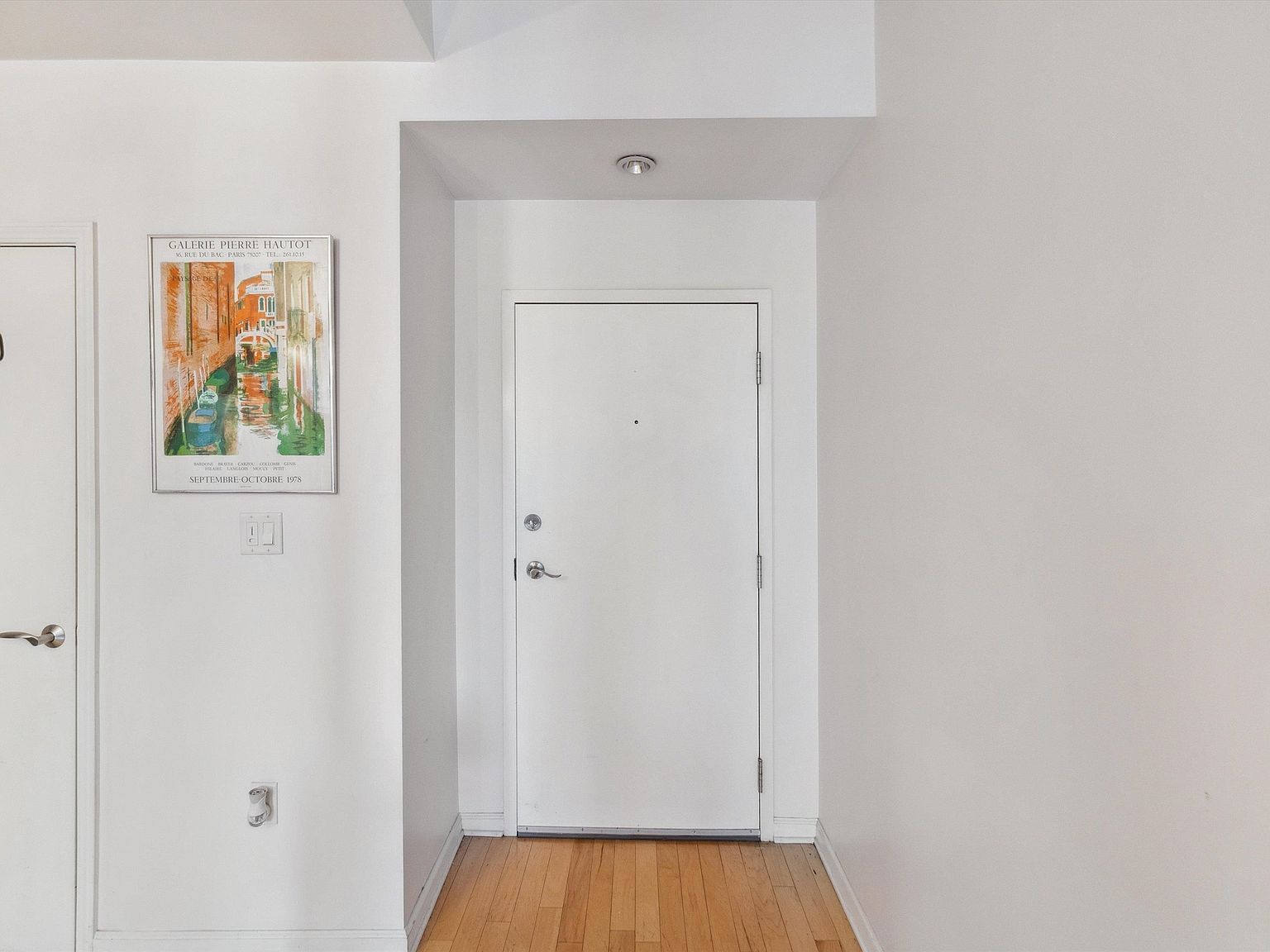 66 Monroe Ave APT 304 Memphis, TN 38103 - Thumbnail 3