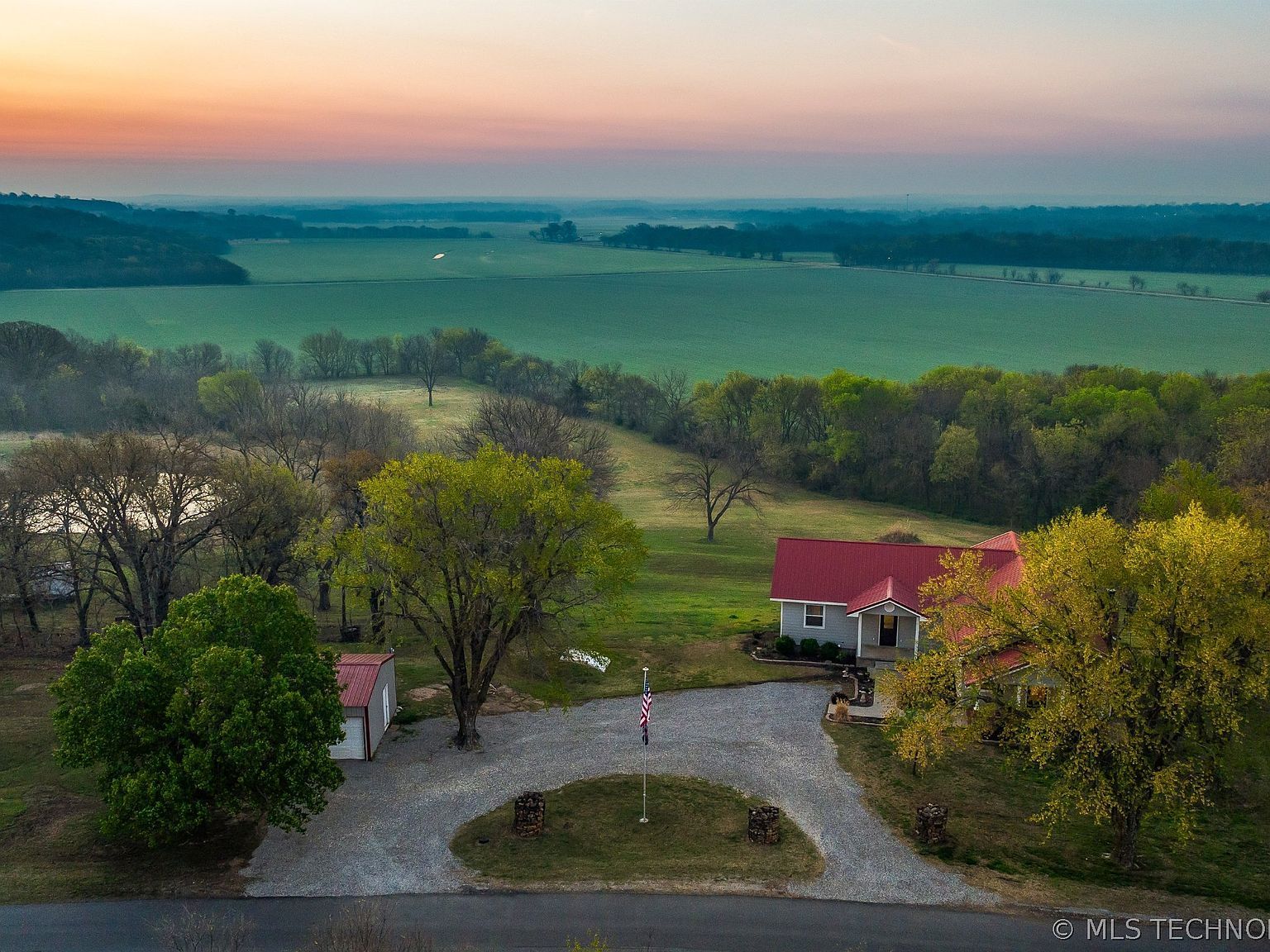 2128 Fairfax Lake Rd Fairfax, OK 74637 - Thumbnail 3