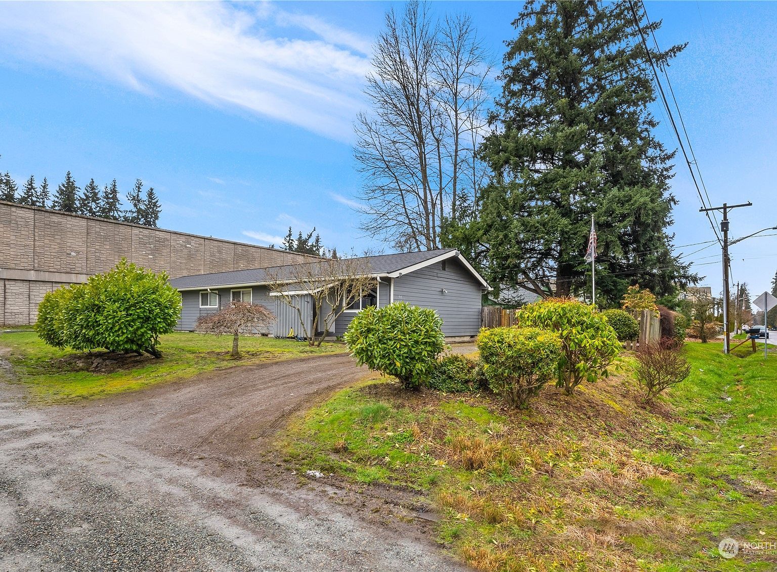 9505 Slater Ave NE Kirkland, WA 98033 - Thumbnail 3