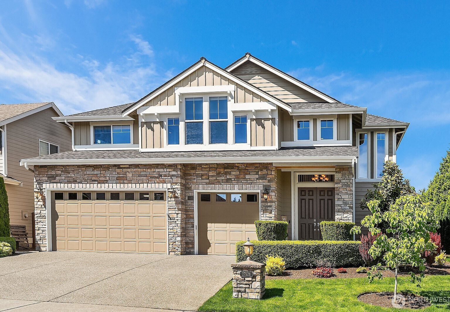 27528 SE 28th Ct Sammamish, WA 98075 - Thumbnail 3