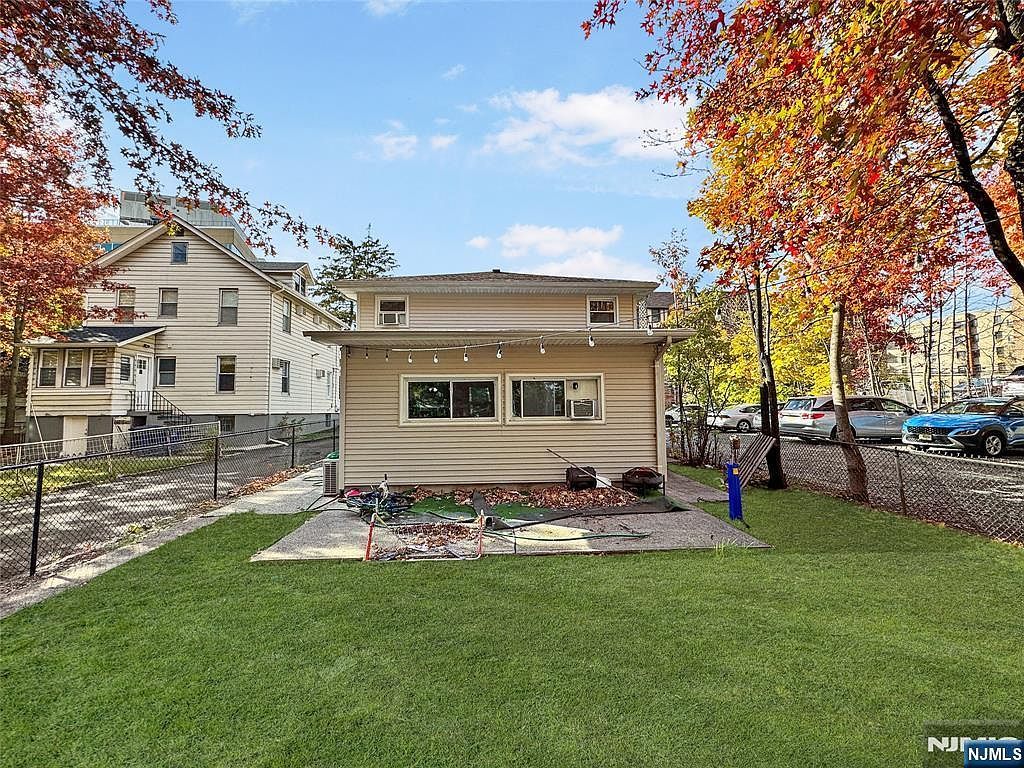 314 Atlantic St Hackensack, NJ 07601 - Thumbnail 3