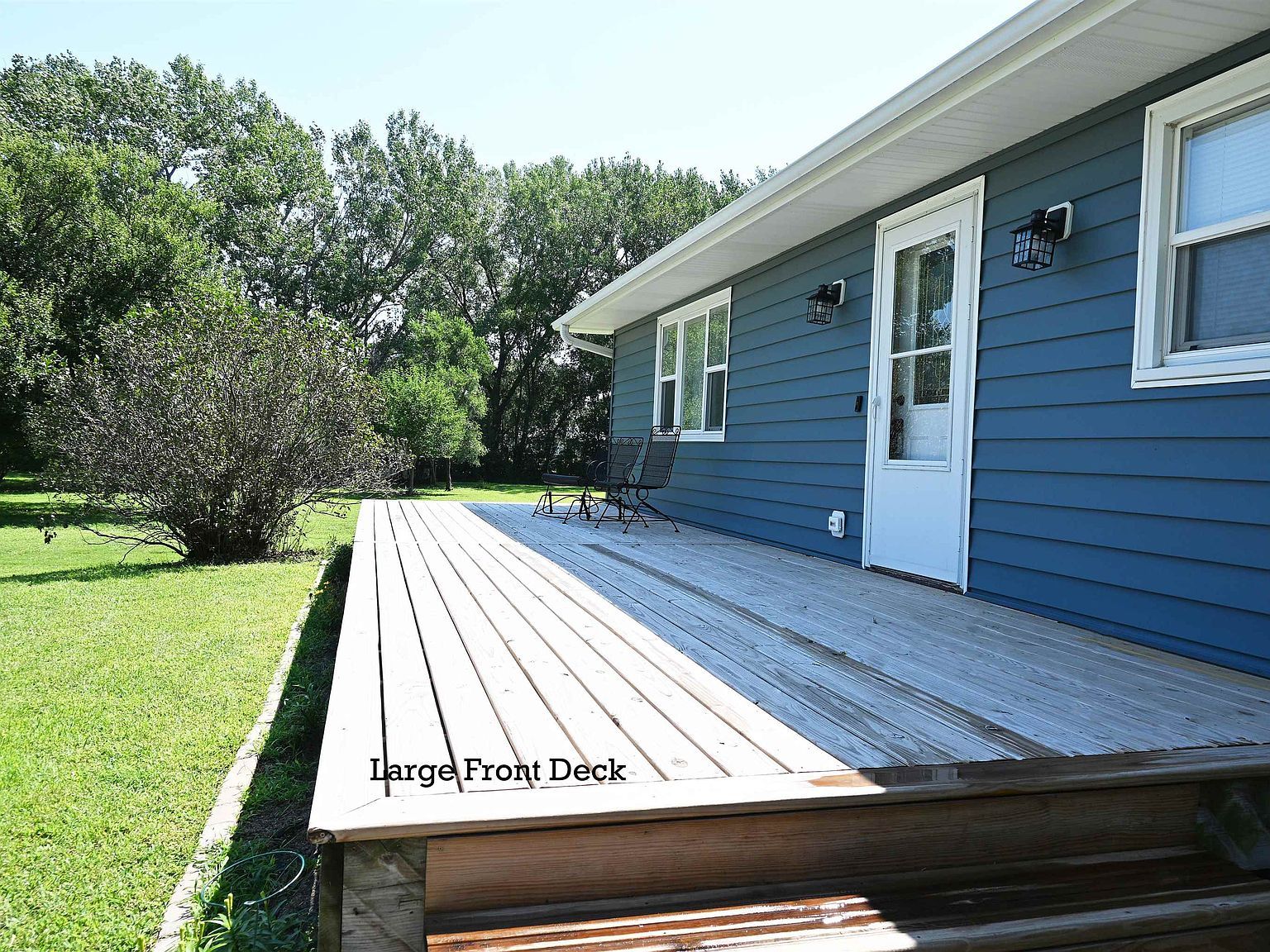 5105 W Sherwood Rd Norfolk, NE 68701 - Thumbnail 3