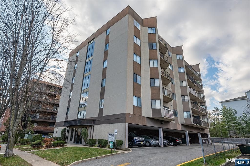 75 Union St APT 5E Hackensack, NJ 07601 - Thumbnail 3