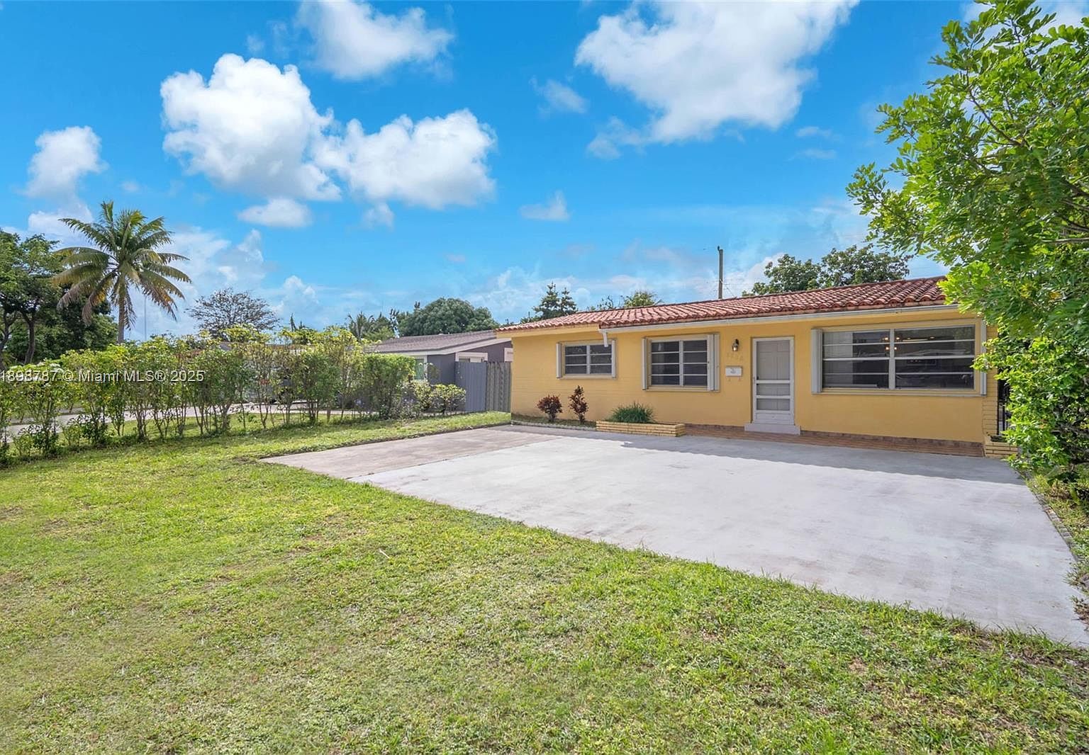 6288 SW 22nd Ct Miramar, FL 33023 - Thumbnail 3