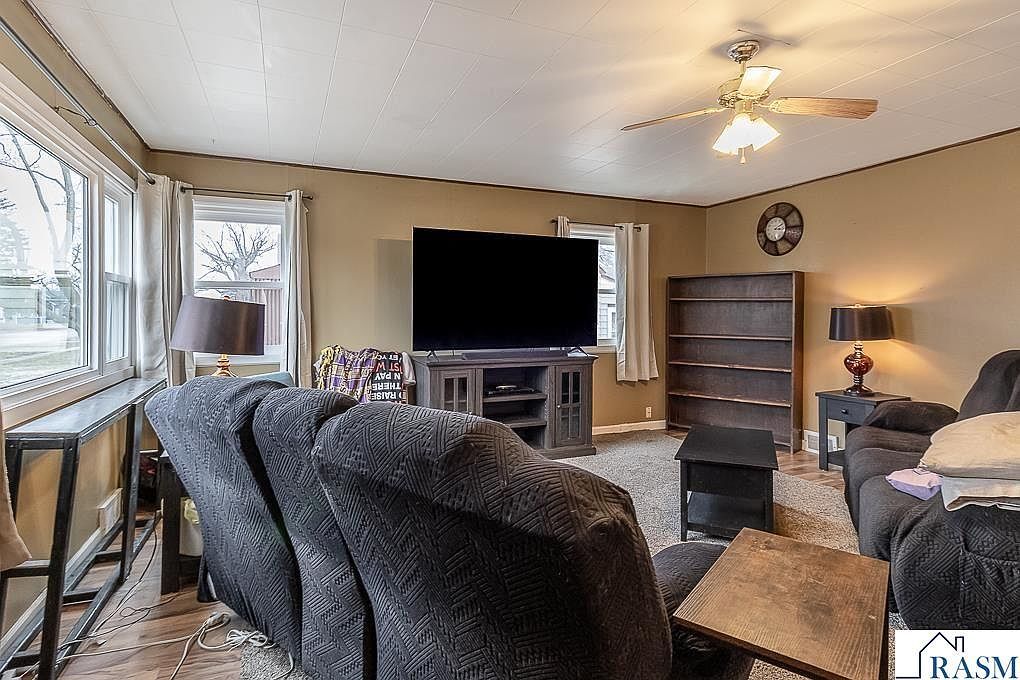 142 3rd Ave SW Winnebago, MN 56098 - Thumbnail 3