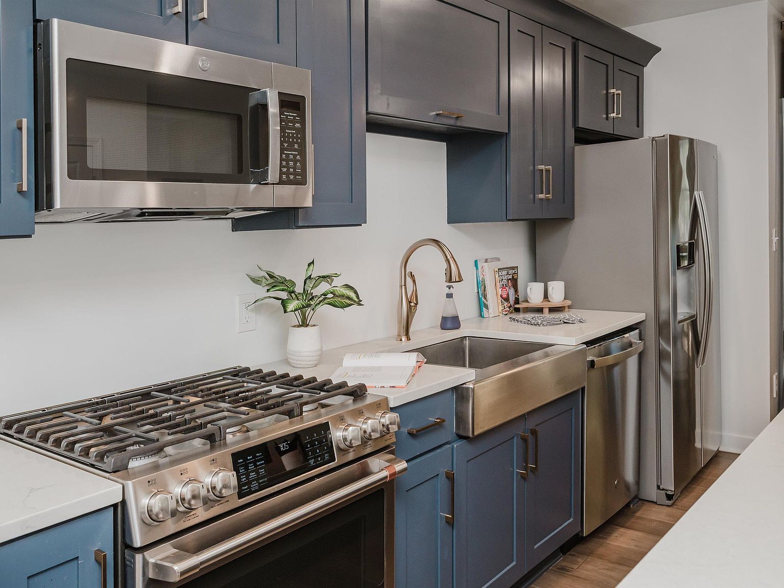 2537 Montevallo Dr Birmingham, AL 35223 - Thumbnail 3