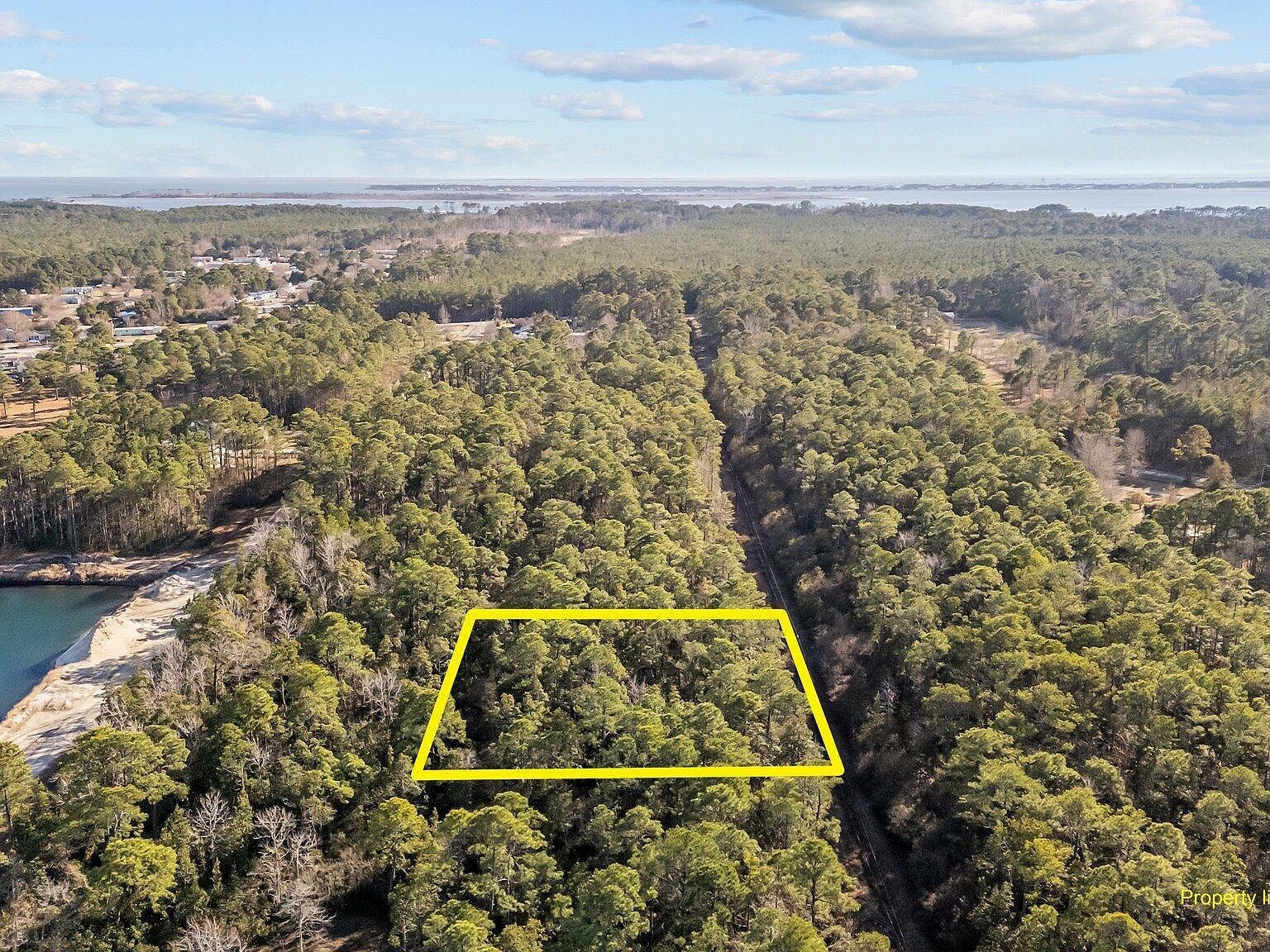 220 Kings Way Gloucester, NC 28528 - Thumbnail 3