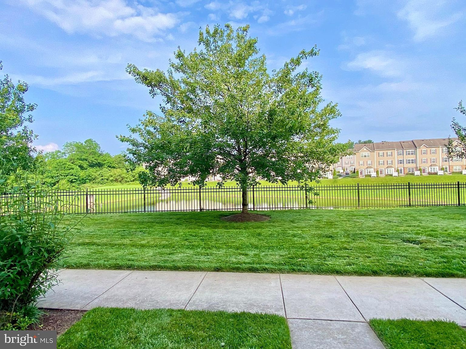 6467 Cornwall Dr UNIT 56 Eldersburg, MD 21784 - Thumbnail 3