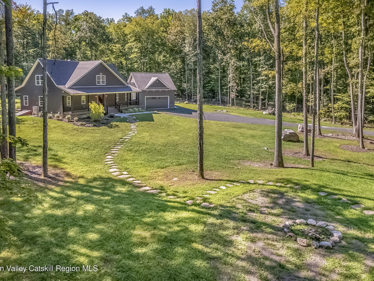 621 Decker Rd Wallkill, NY 12589 - Thumbnail 3