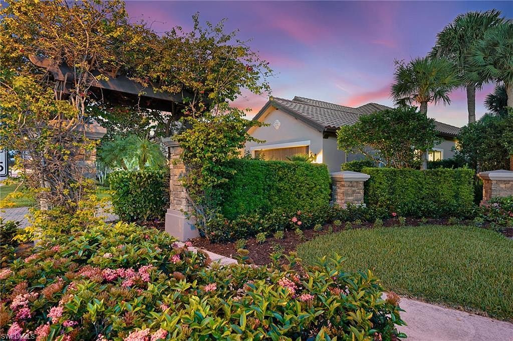 12402 Lockford Ln Naples, FL 34120 - Thumbnail 3