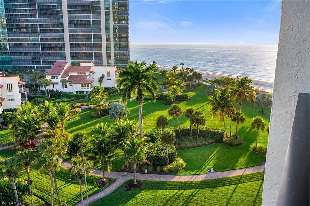 4901 Gulf Shore Blvd N APT 803 Naples, FL 34103 - Thumbnail 3