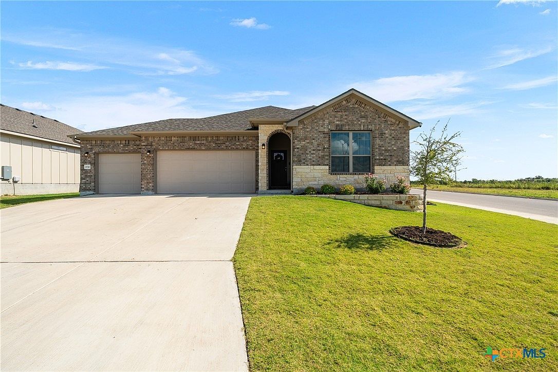 2042 Yarrelton Dr Temple, TX 76502 - Thumbnail 3