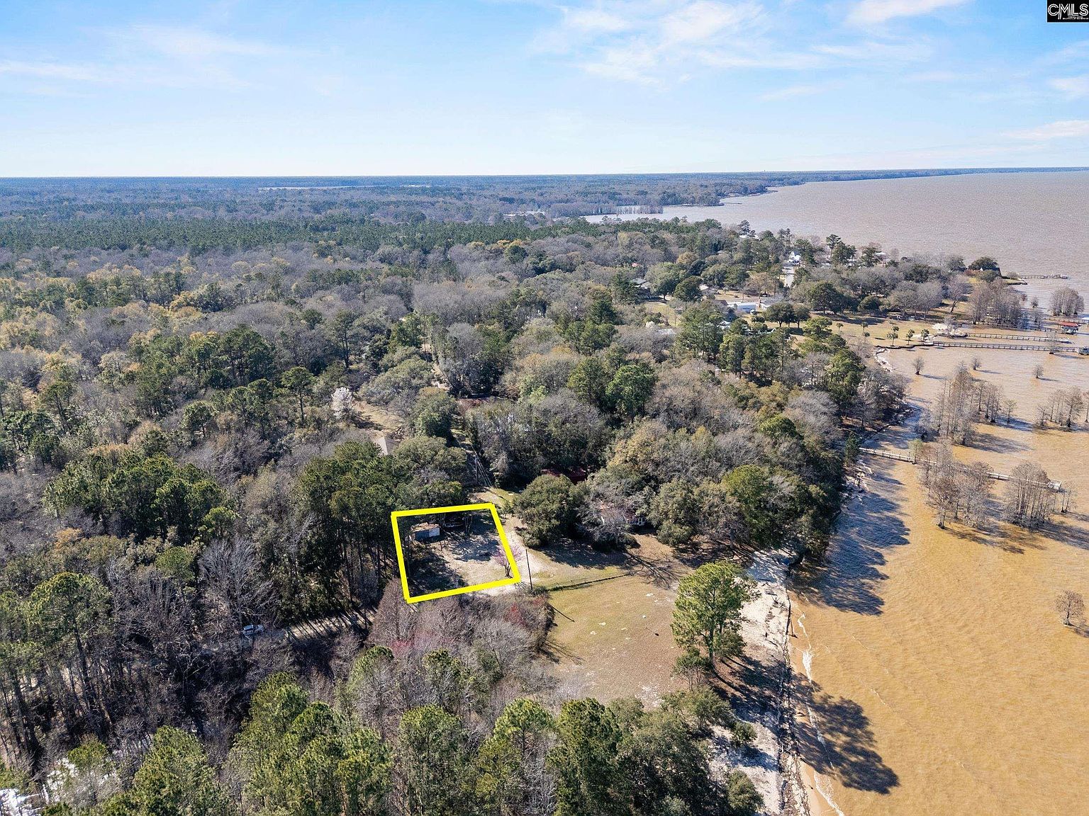 143 Severance Ln Eutawville, SC 29048 - Thumbnail 3