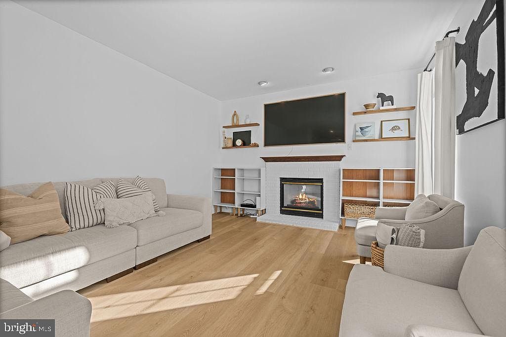 6909 Berry Wood Ct Columbia, MD 21044 - Thumbnail 3