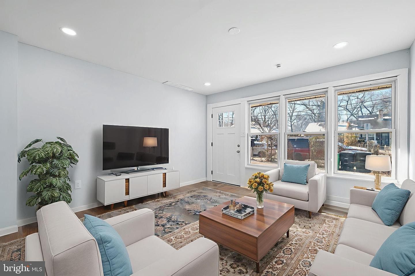 7708 Bender Rd Landover, MD 20785 - Thumbnail 3