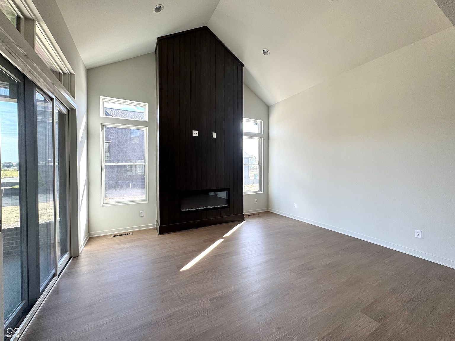 17312 Newton Main St Westfield, IN 46074 - Thumbnail 3