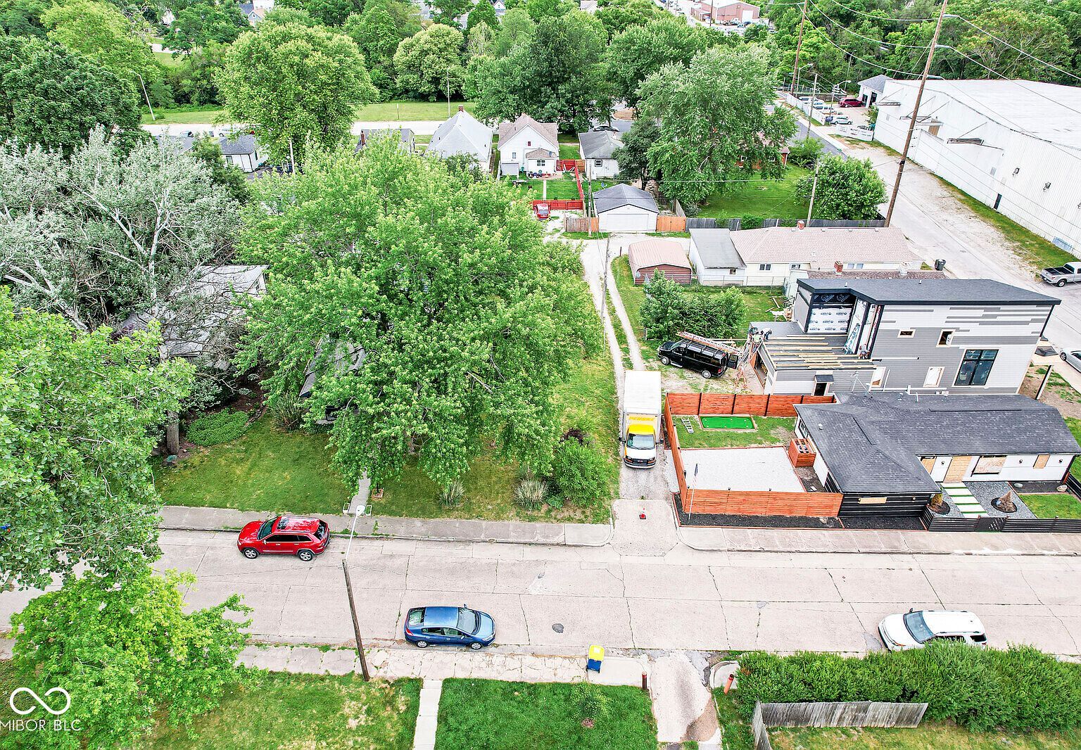 1867 New St Indianapolis, IN 46203 - Thumbnail 3