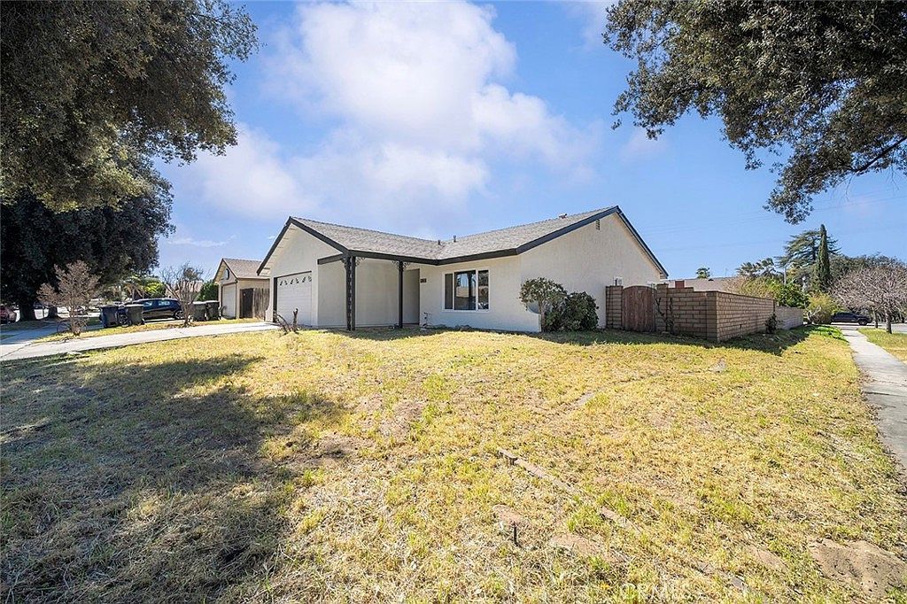 917 Renee St Redlands, CA 92374 - Thumbnail 3