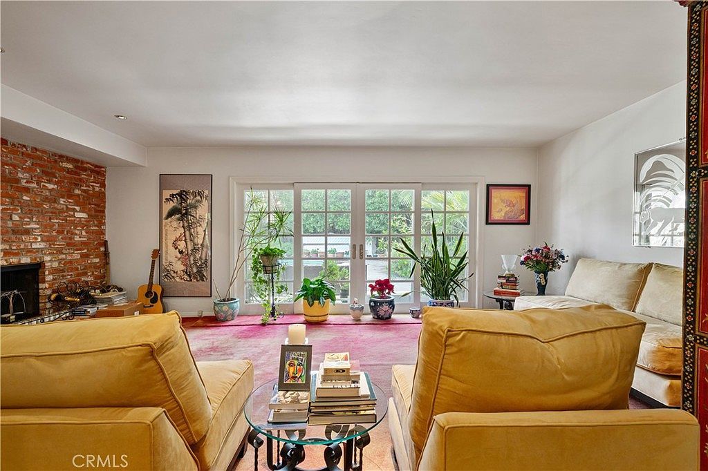 3004 Laurel Canyon Blvd Studio City, CA 91604 - Thumbnail 3