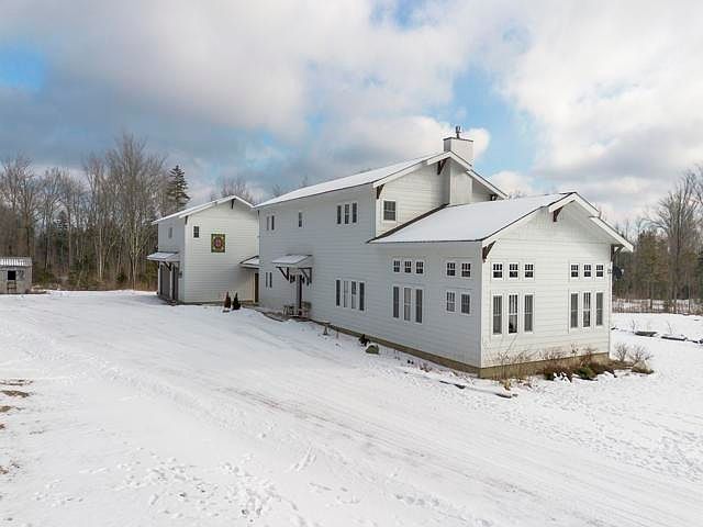 1845 Hatch School Rd Brattleboro, VT 05301 - Thumbnail 3