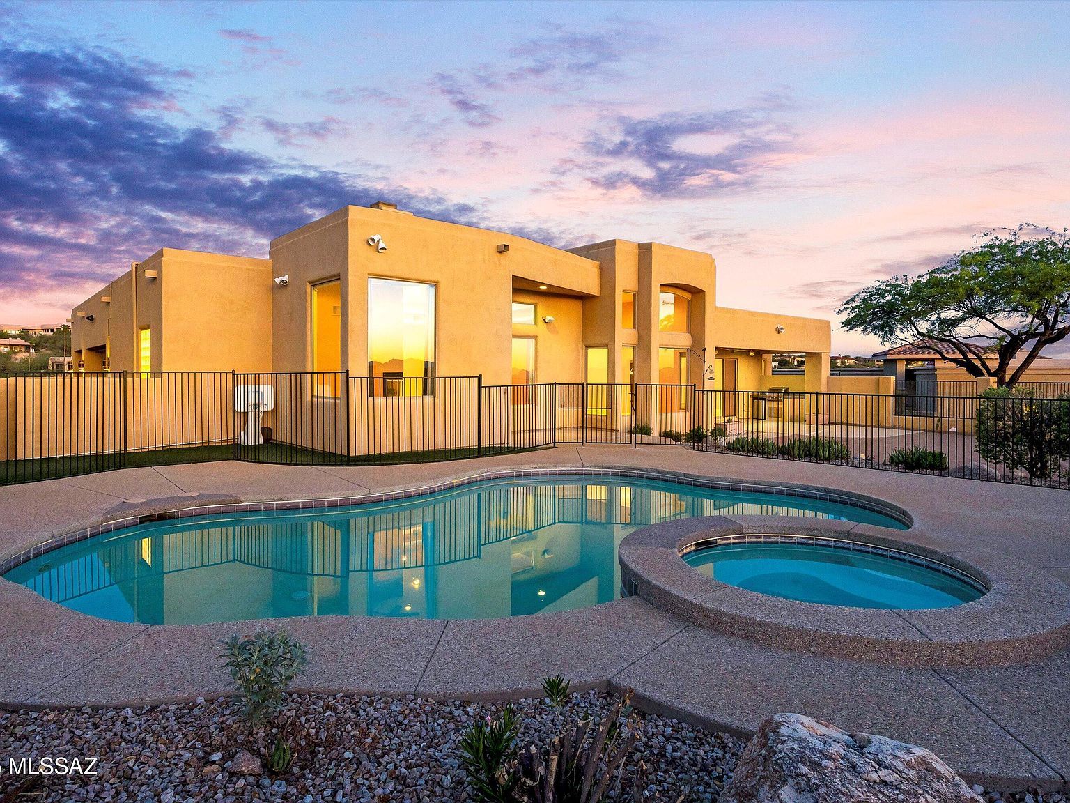 6401 N Placita Alta Reposa Tucson, AZ 85750 - Thumbnail 3