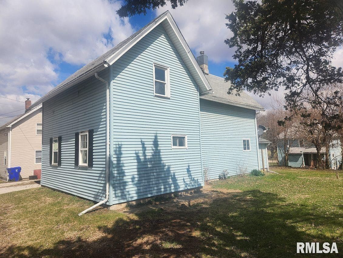 218 Ross St Kewanee, IL 61443 - Thumbnail 3