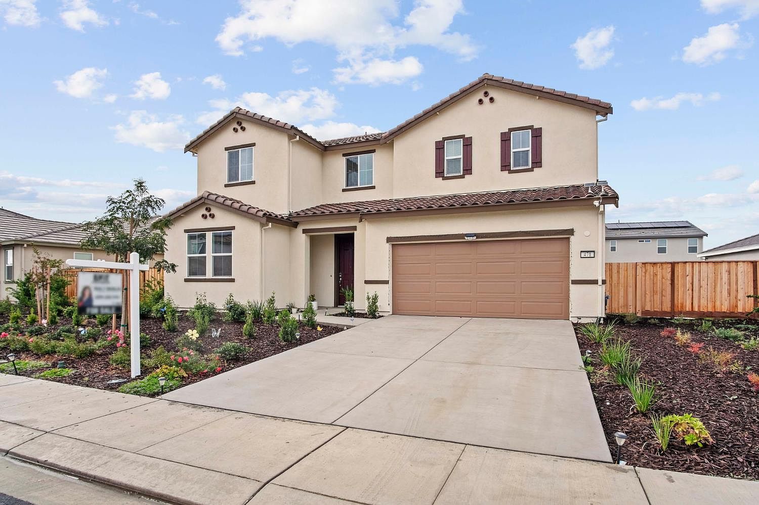 471 Villa Ticino Dr Manteca, CA 95337 - Thumbnail 3