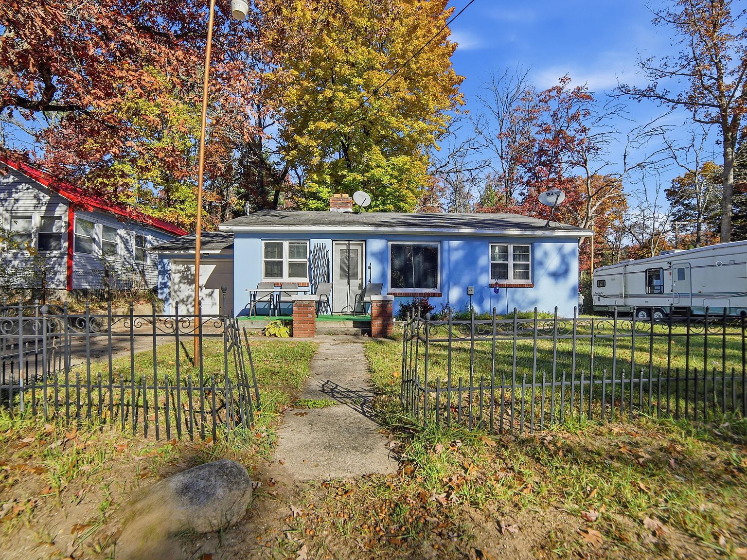 1238 Martin Luther King Dr E Idlewild, MI 49642 - Thumbnail 3