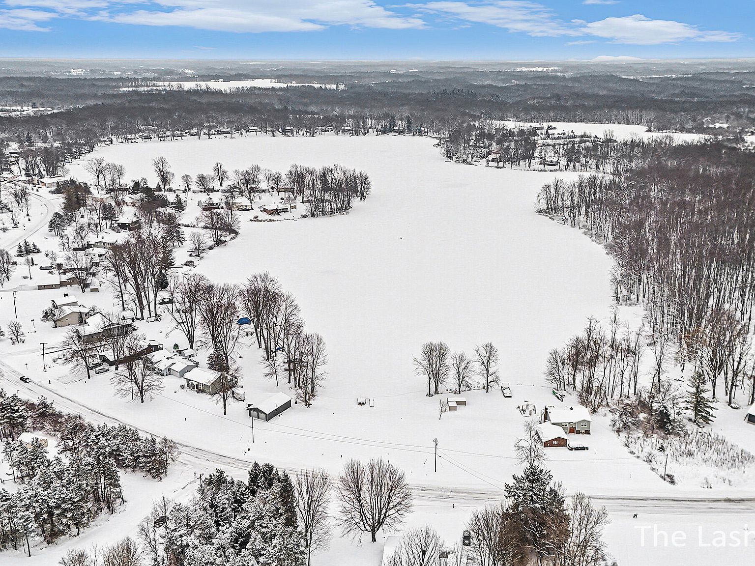 9758 Ten Mile Rd NE Rockford, MI 49341 - Thumbnail 3