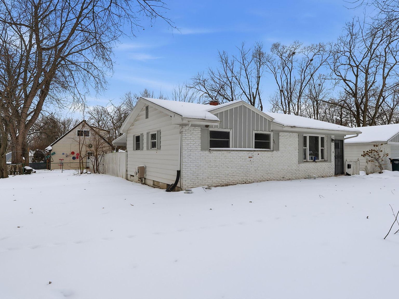 3924 Wedgewood Dr Lansing, MI 48911 - Thumbnail 3