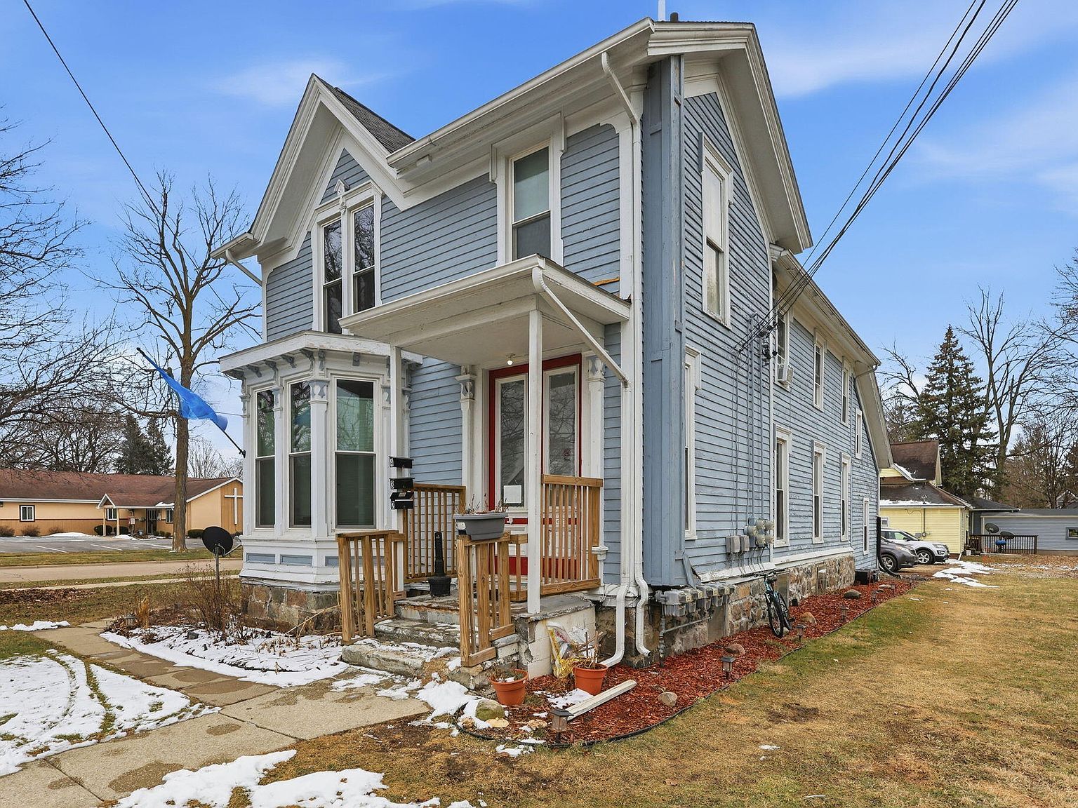 308 E State St Saint Johns, MI 48879 - Thumbnail 3