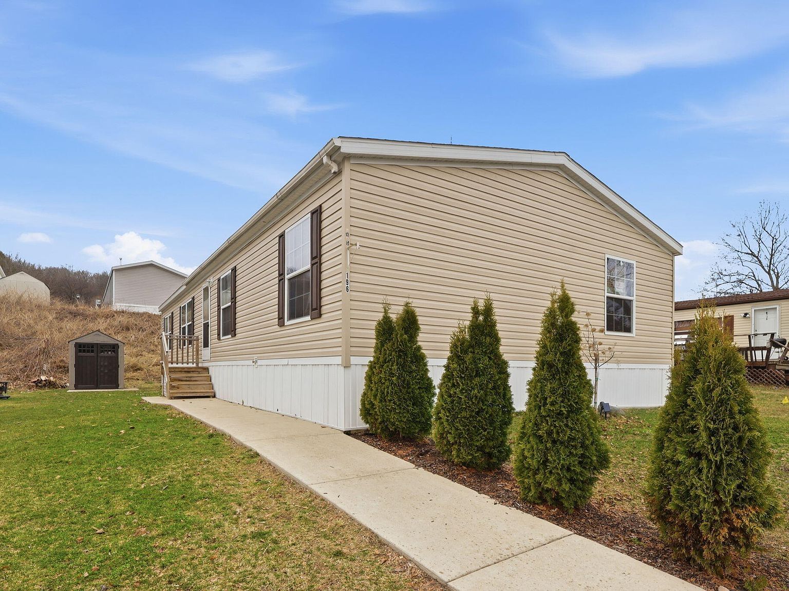 1815 Veronica St SE #196 Lowell, MI 49331 - Thumbnail 3