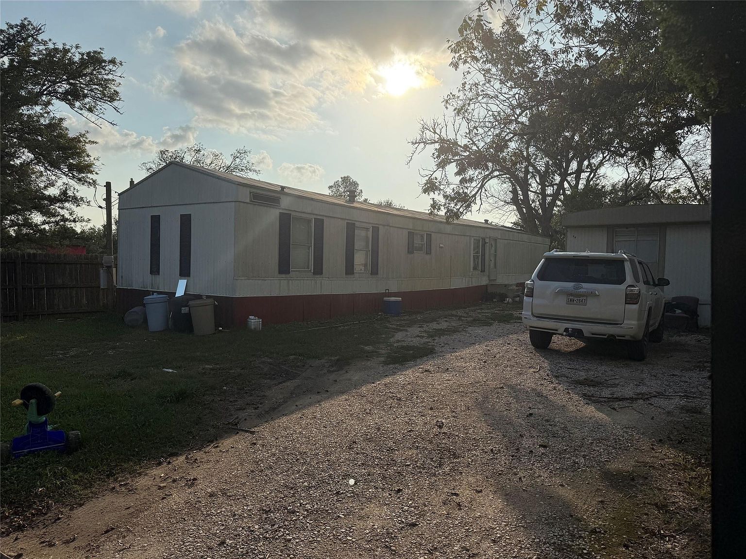 6503 Juarez St Baytown, TX 77521 - Thumbnail 3