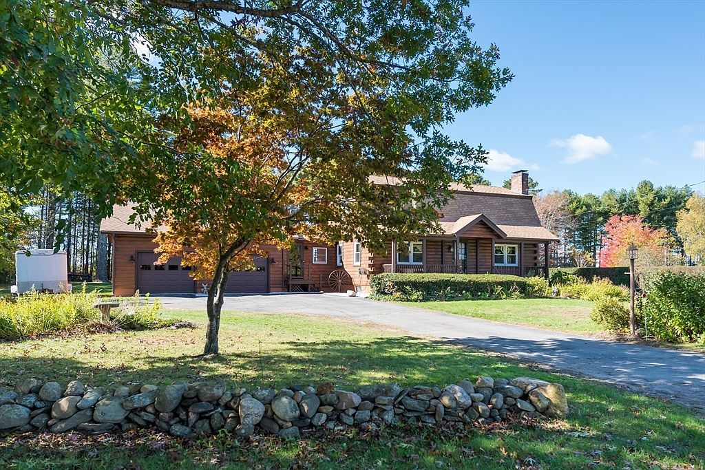 141 Rocky Meadow St Middleboro, MA 02346 - Thumbnail 3