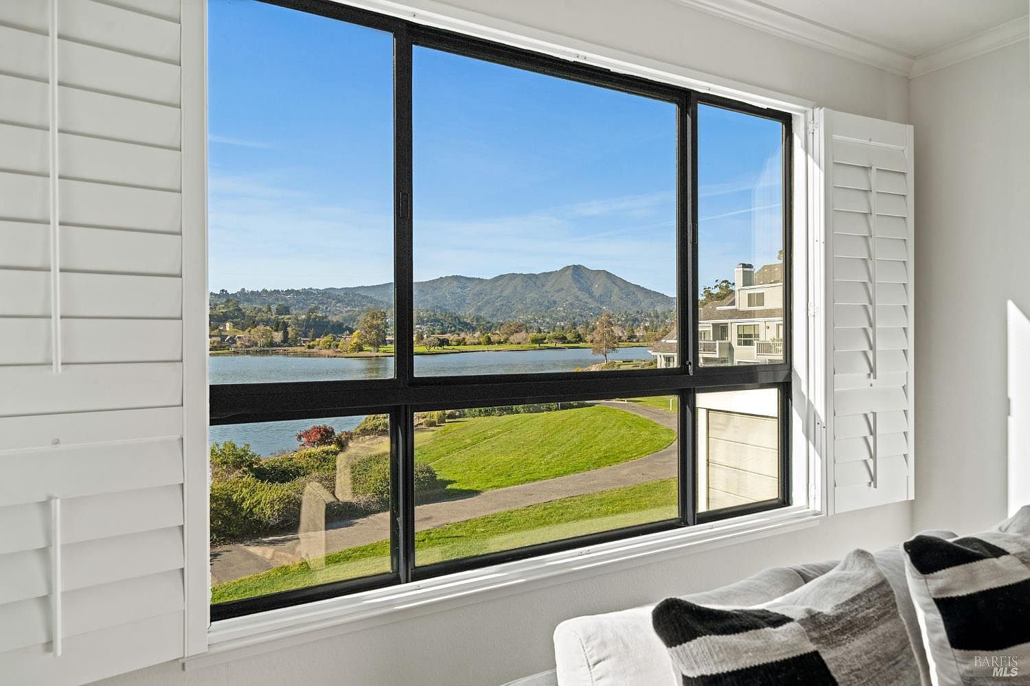 6029 Shelter Bay Ave Mill Valley, CA 94941 - Thumbnail 3