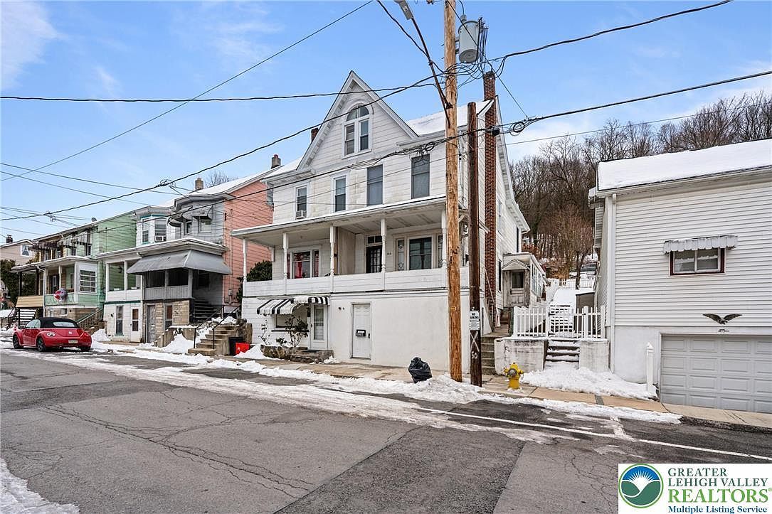 328 W Abbott St Lansford, PA 18232 - Thumbnail 3