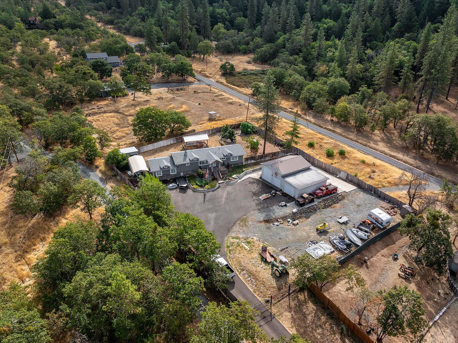 1491 Granite Hill Rd Grants Pass, OR 97526 - Thumbnail 3