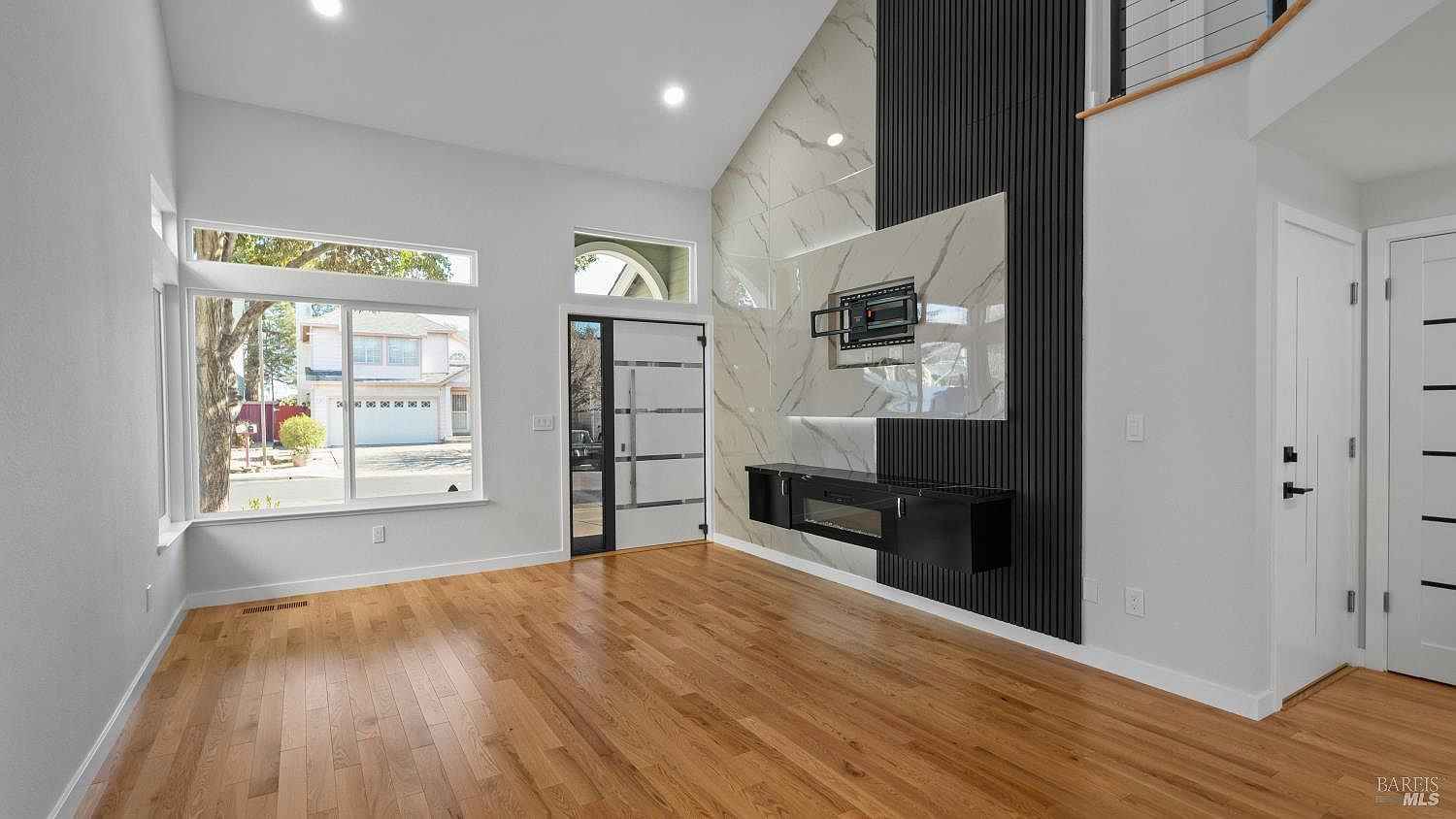 338 Ridgecrest Cir Suisun City, CA 94585 - Thumbnail 3